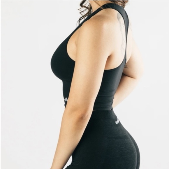 ❤︎ ALPHALETE Ultra Soft Thrive Tank - Picture 2 of 6